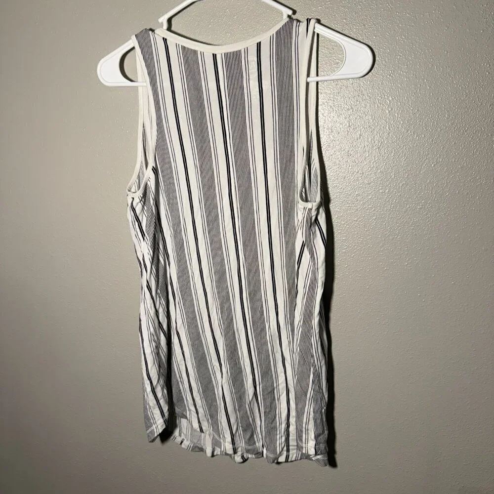 Maurices 24 white